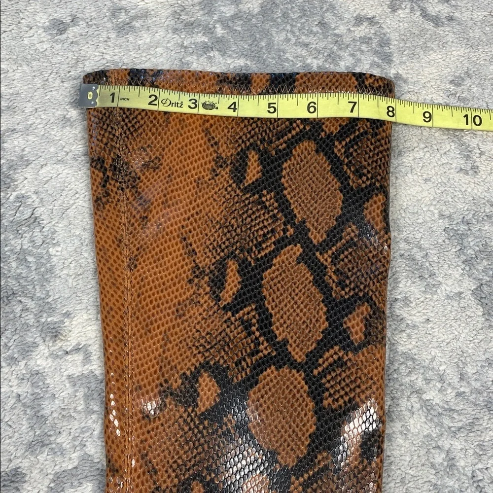NIB Stuart Weitzman Shiloh Stretch Over the knee Boots Brown Snake Sz 35